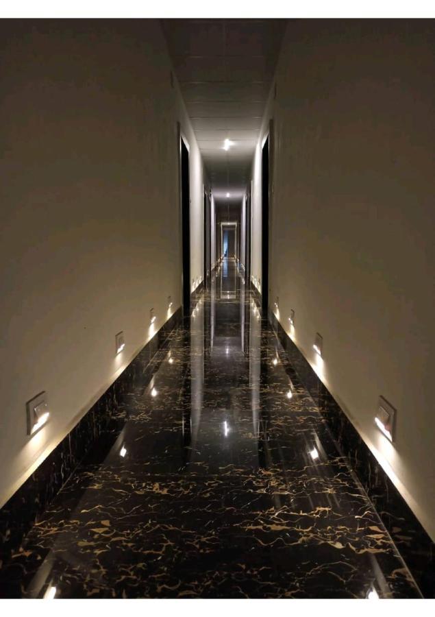 Gods County Hotels & Resorts Tarapith Exterior foto