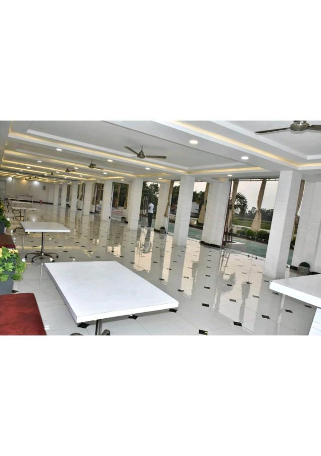 Gods County Hotels & Resorts Tarapith Exterior foto
